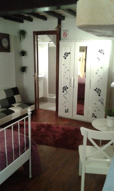 Vesta Domus Hotel Rome Bilik gambar
