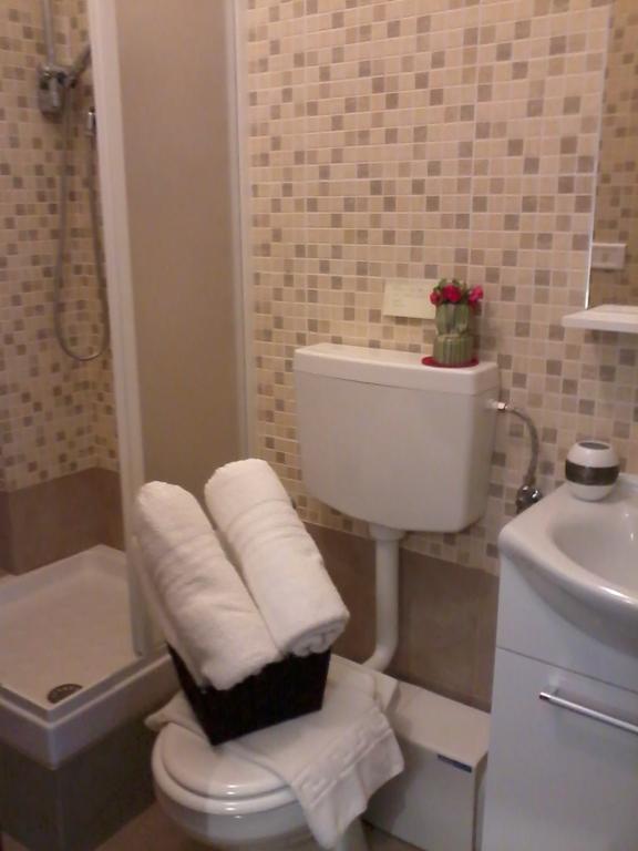 Vesta Domus Hotel Rome Luaran gambar